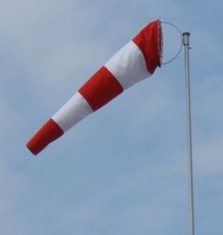 wiatrowskaz z oświetleniem